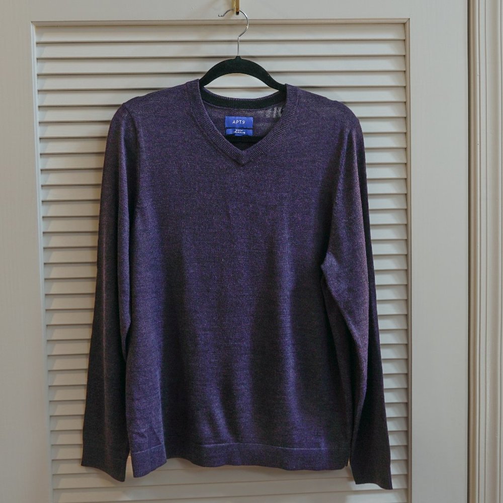 Mens V Neck Merino Wool Sweater Purple Size M by Apt 9